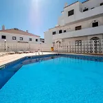 #035 2br Oura Village Pool & Prime Location * Албуфейра