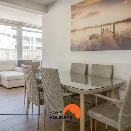 公寓 #035 T2 Oura Village By Holidays